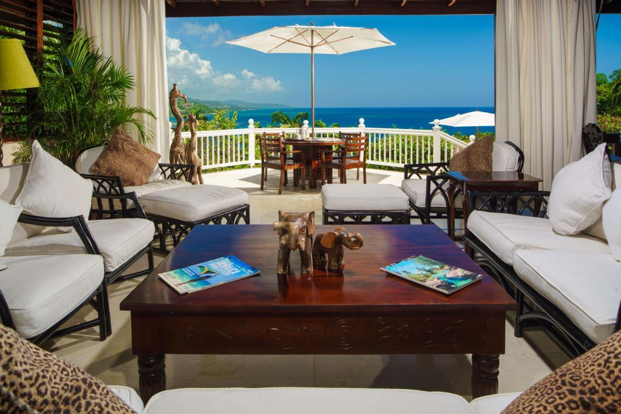 Resort Round Hill & 5*