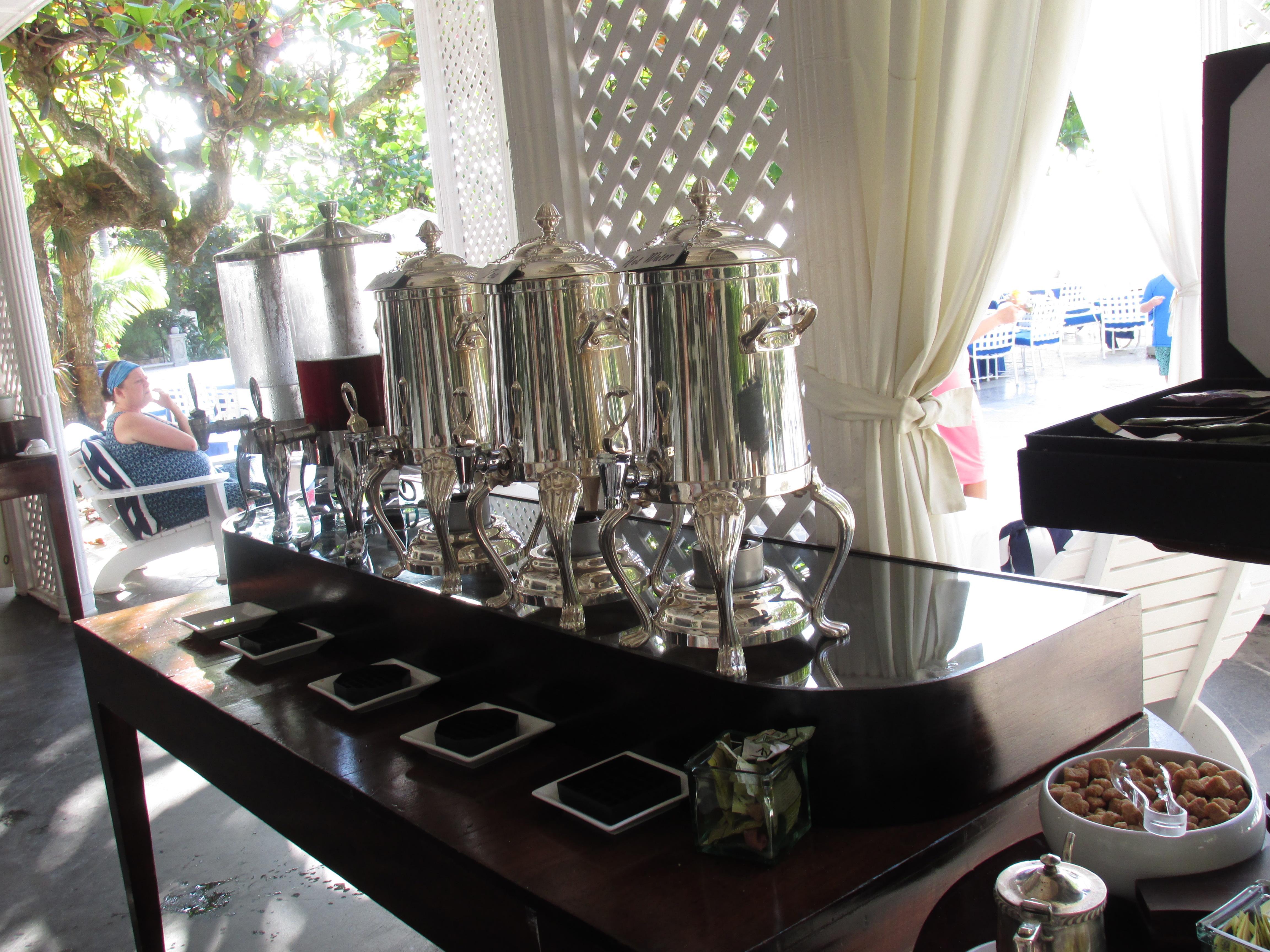 Round Hill & Resort 5*