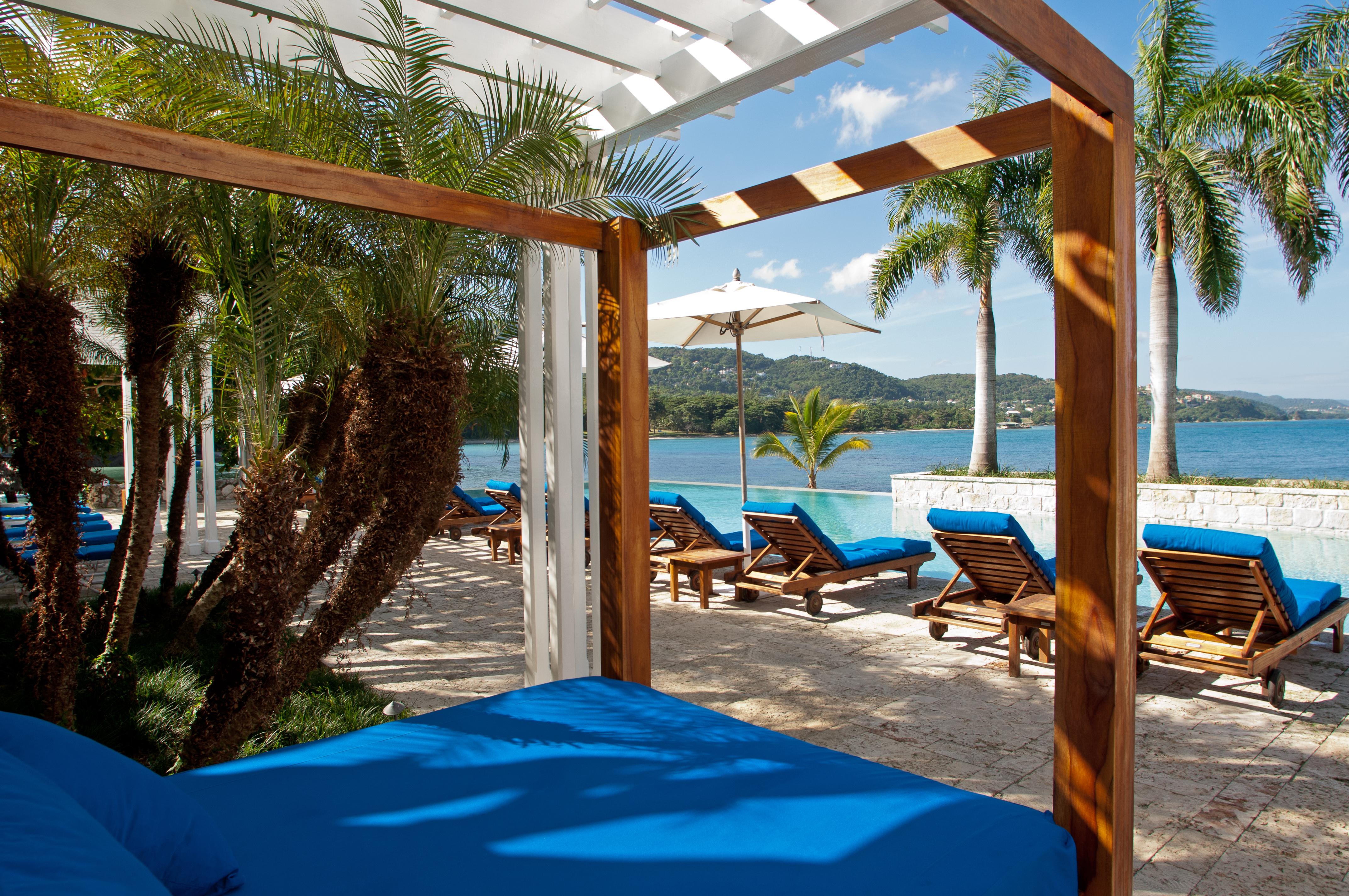Resort Round Hill & 5*