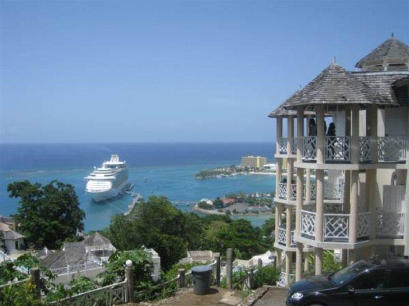 Skycastles Hotel 3*