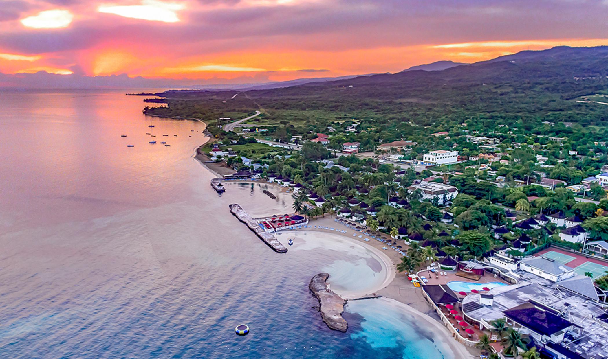 Resort Decameron Club Caribbean Runaway Bay, Ramada Runaway Bay