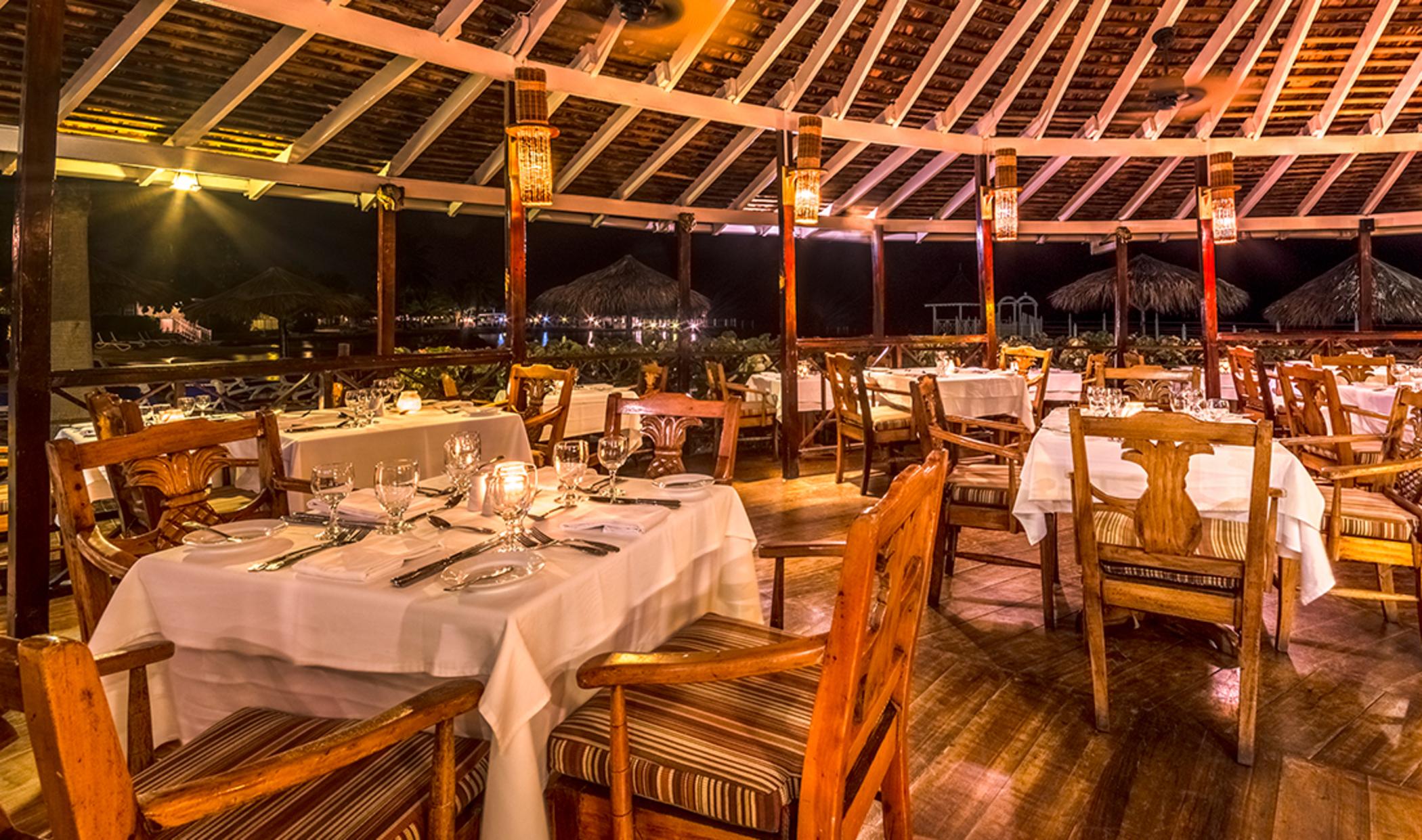 Resort Decameron Club Caribbean Runaway Bay, Ramada 3*