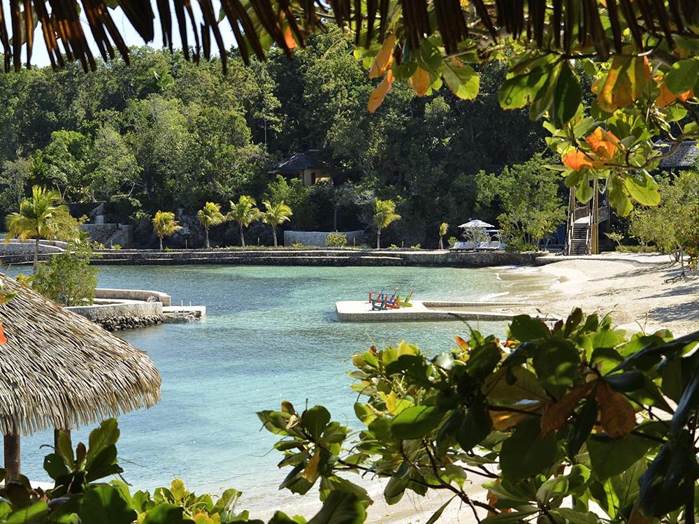 Goldeneye Hotel 5*