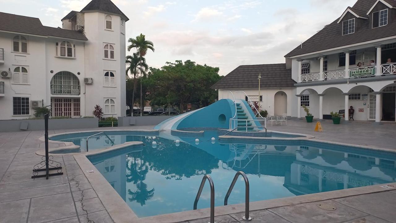Beachview Studio Aparthotel *
