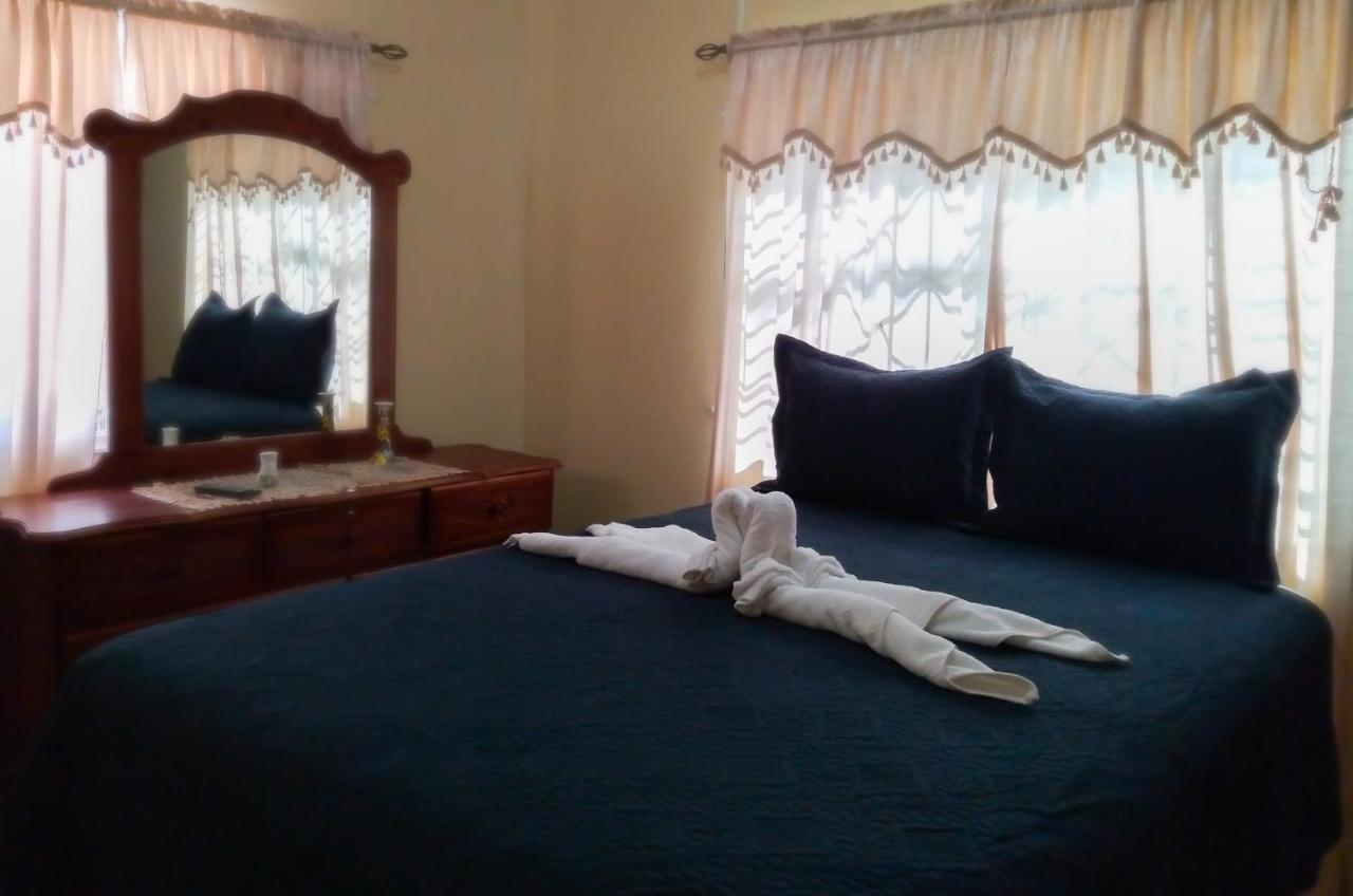 Guest house Valentine's Castle Saint Ann's Bay