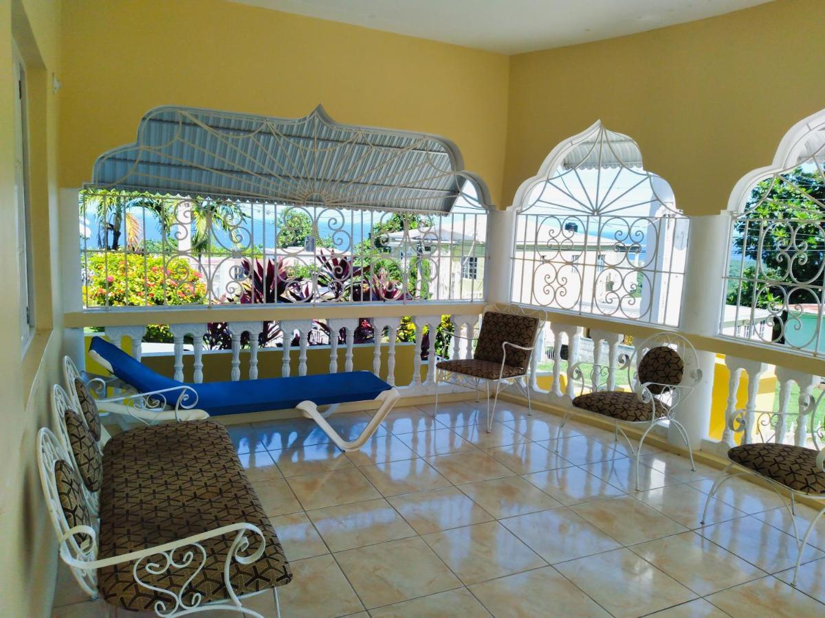 Guest house Valentine's Castle Saint Ann's Bay