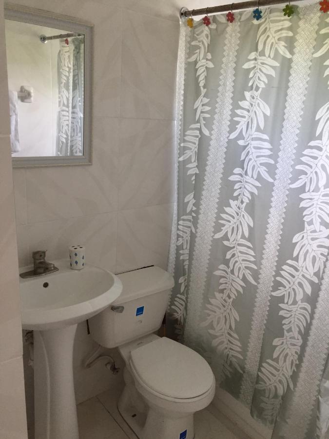 Bed & Breakfast Family Stop Over Montego Bay