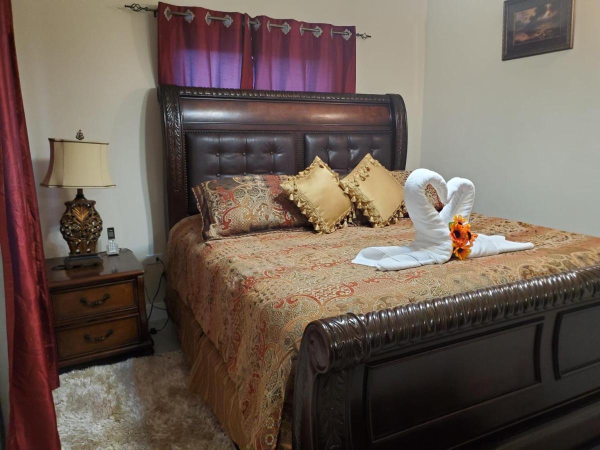 Mcnificent Royal Manor Holiday park