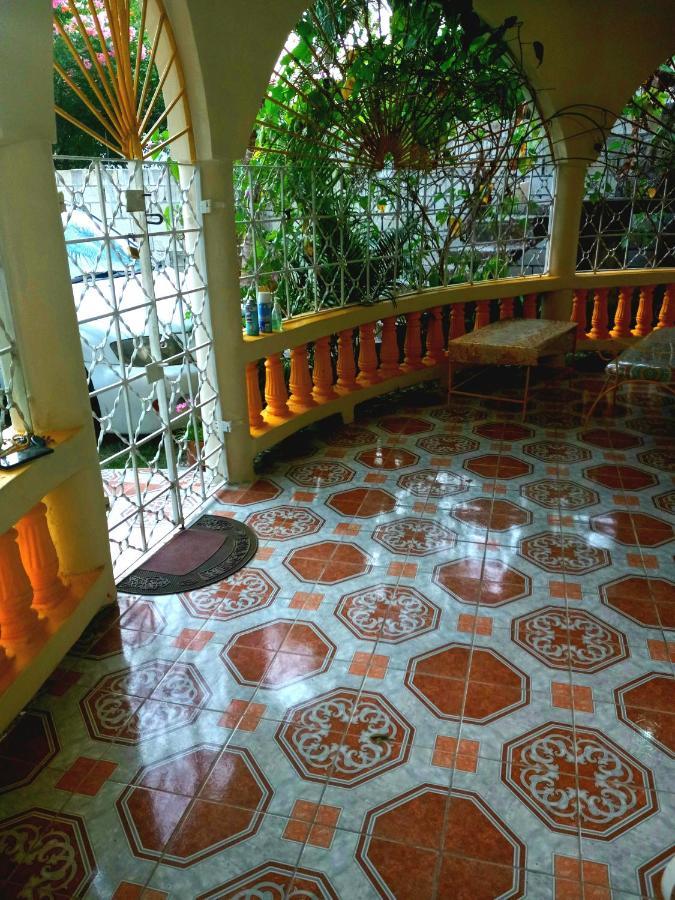 Fay Casa de hóspedes