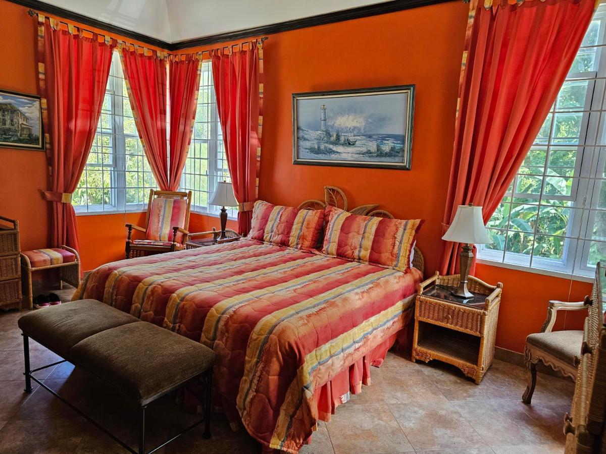 Pousada Spicy Hill Port Antonio