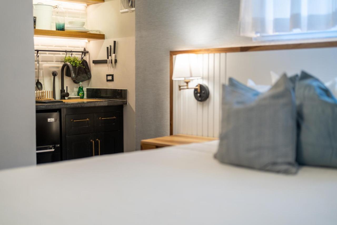 Travellers Resort 3*