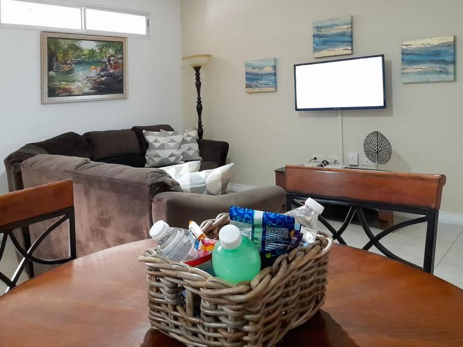 Choose To Be Happy At Brompton Estates - One And Two Bedroom With Pool *