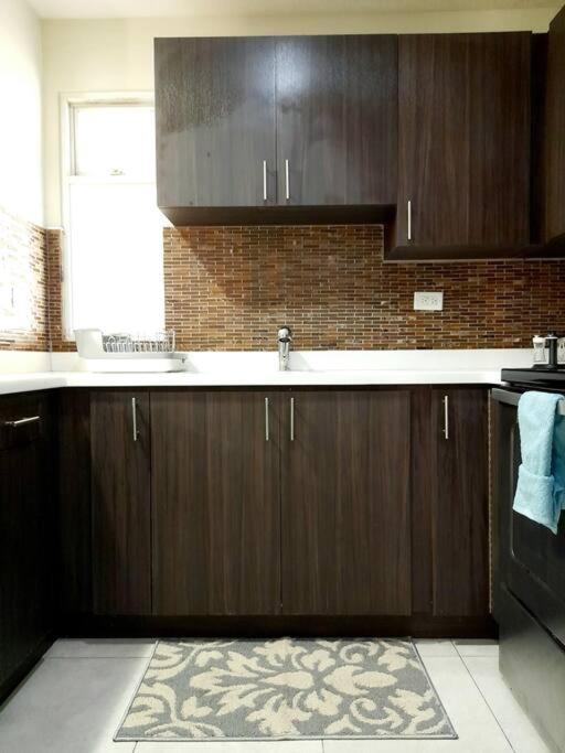 Choose To Be Happy At Brompton Estates - One And Two Bedroom With Pool