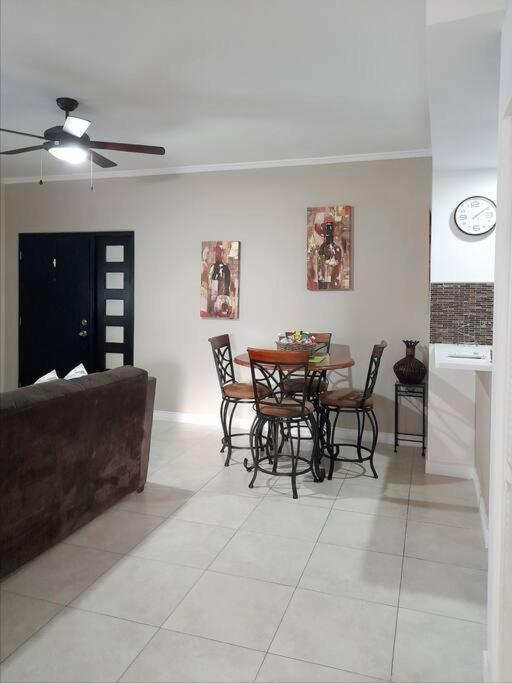 Choose To Be Happy At Brompton Estates - One And Two Bedroom With Pool
