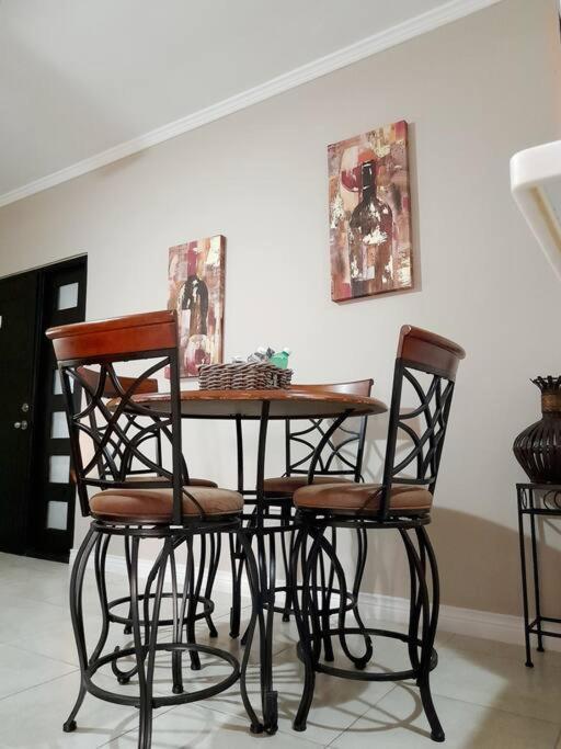 Choose To Be Happy At Brompton Estates - One And Two Bedroom With Pool Apartment
