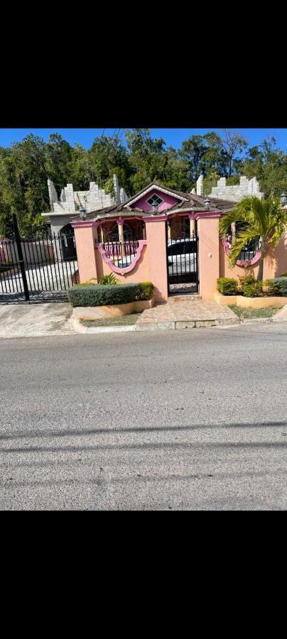 One 40 Place Guest house