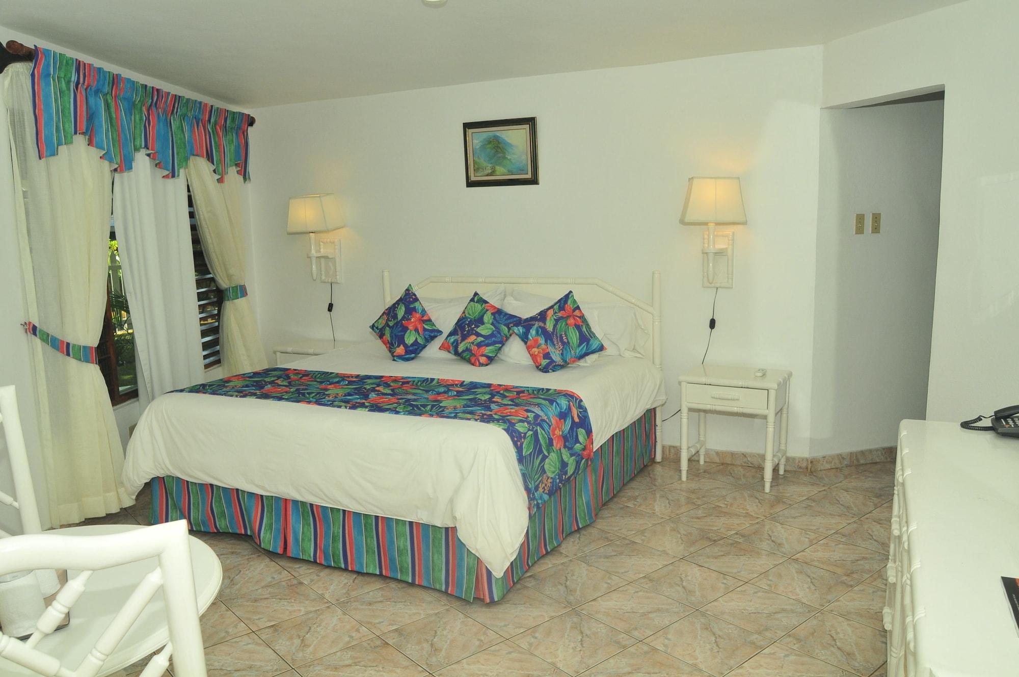 Treehouse 3* Negril