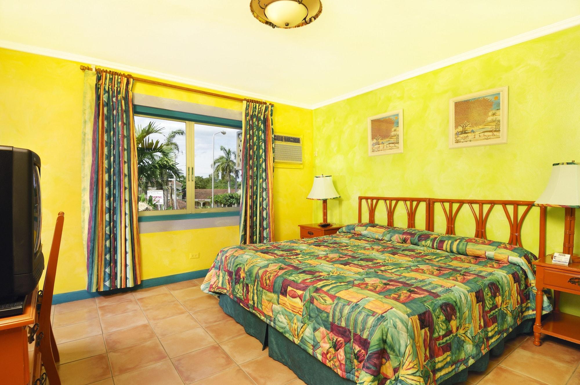 Doctors Cave Hotel Montego Bay