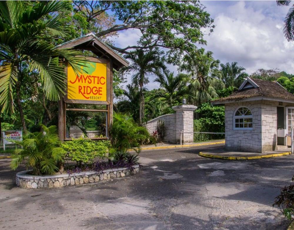 Mystic Ridge Resort