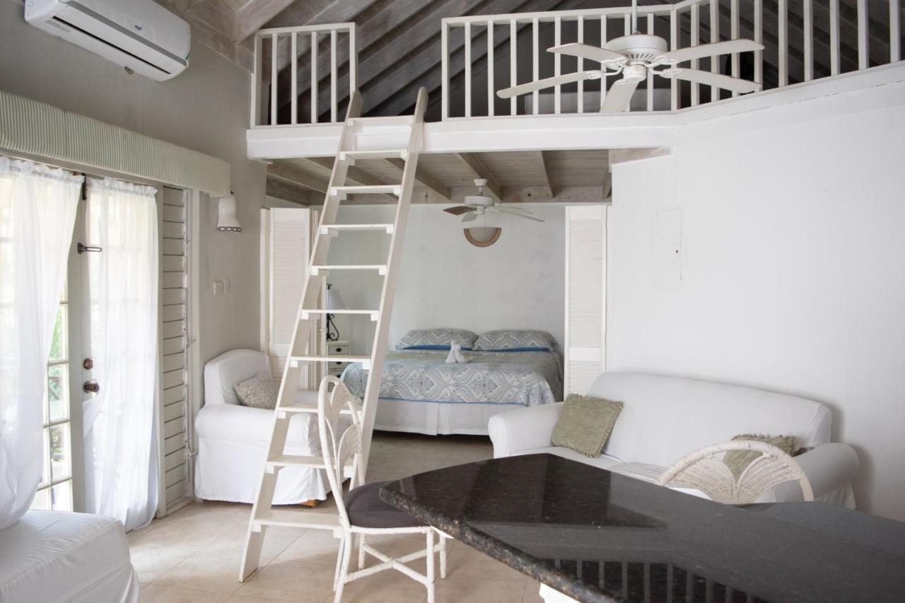 Vickitini Beachfront