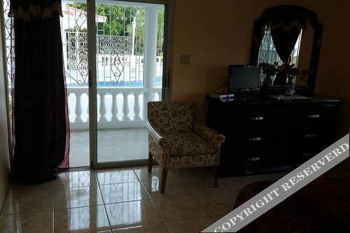 Chateau De La Rose 3* Montego Bay