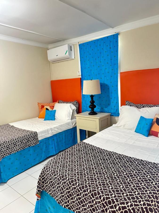 Shades Of Summer In With Kitchen Guest house