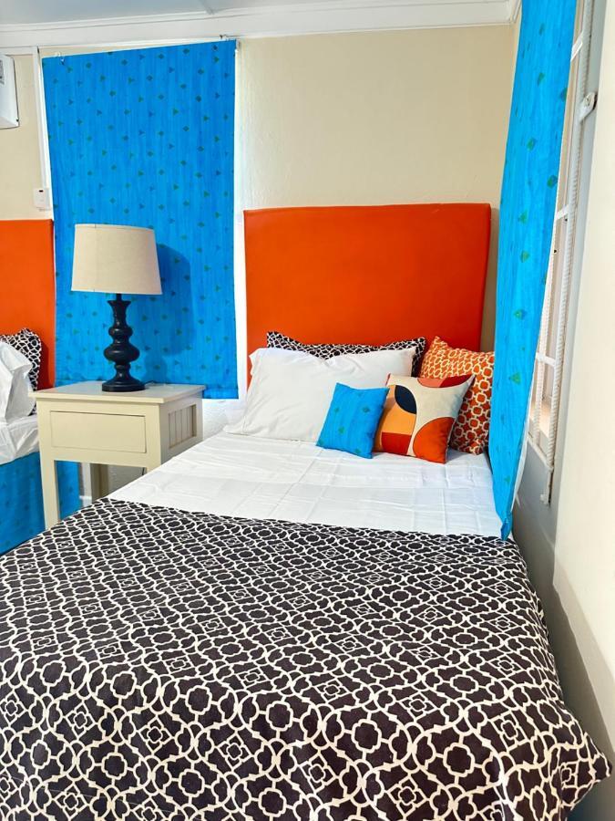 Shades Of Summer In With Kitchen Guest house Negril