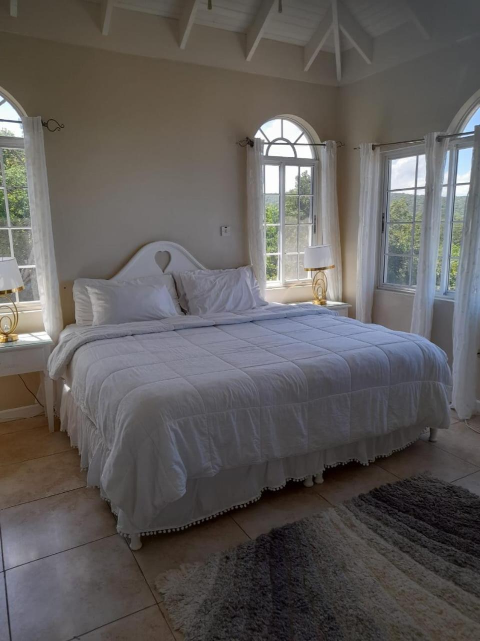 Casa de hóspedes Retreat 4*