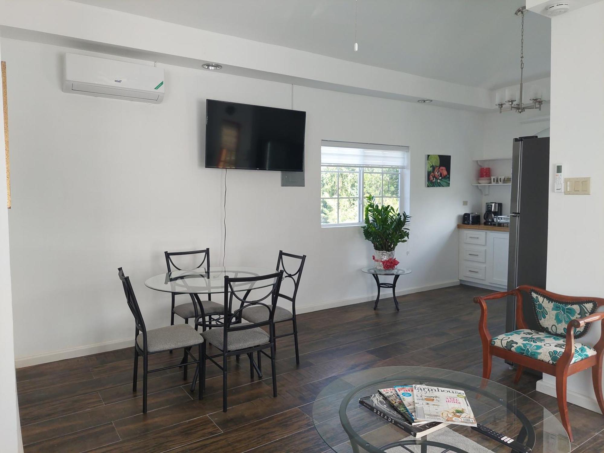 Apartment Kai's Place At Tim Pappies 3rd Floor Luxury Port Antonio