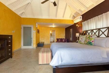 Hospitality Expert Stonehenge - 5br Mansion Villa