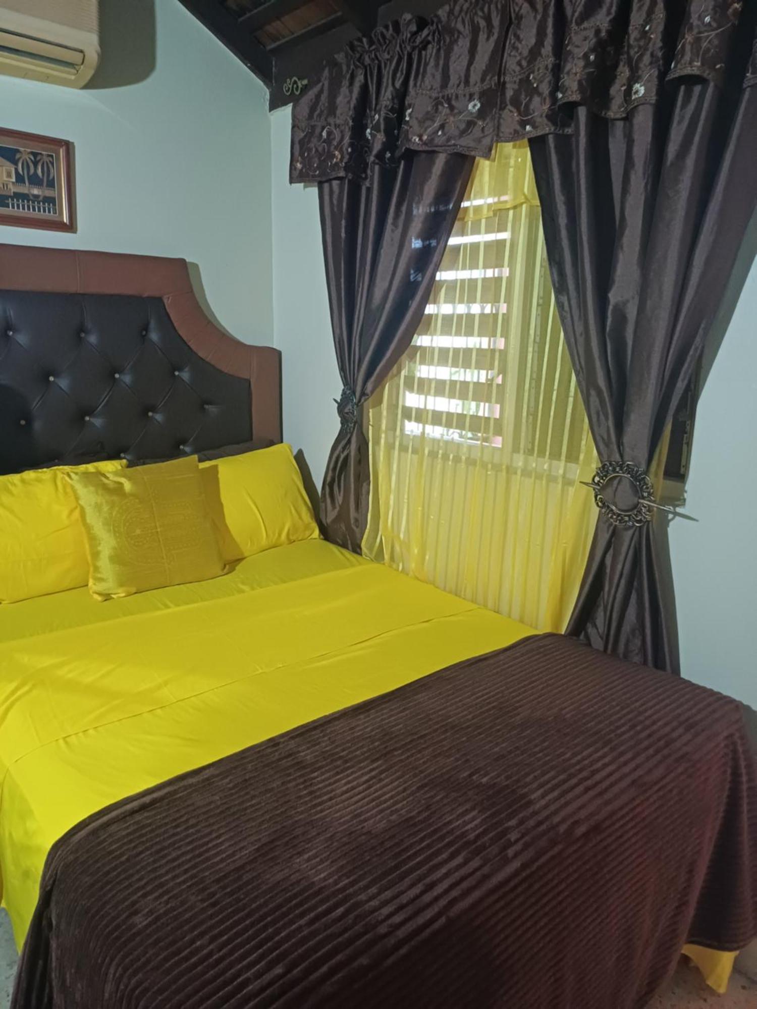 Barbican Cozy Flat At Dillsbury Kingston