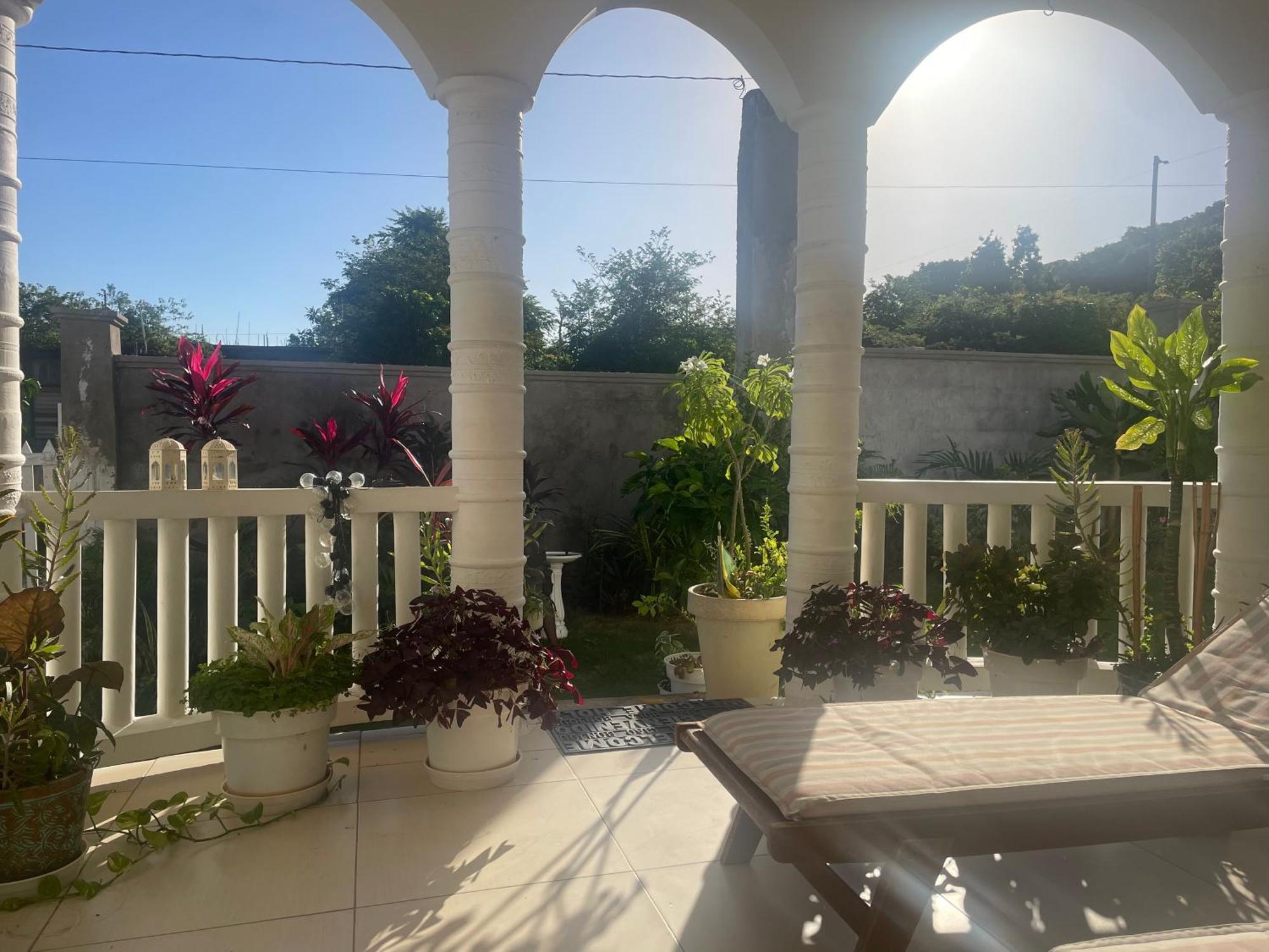 Villamobay Guest house