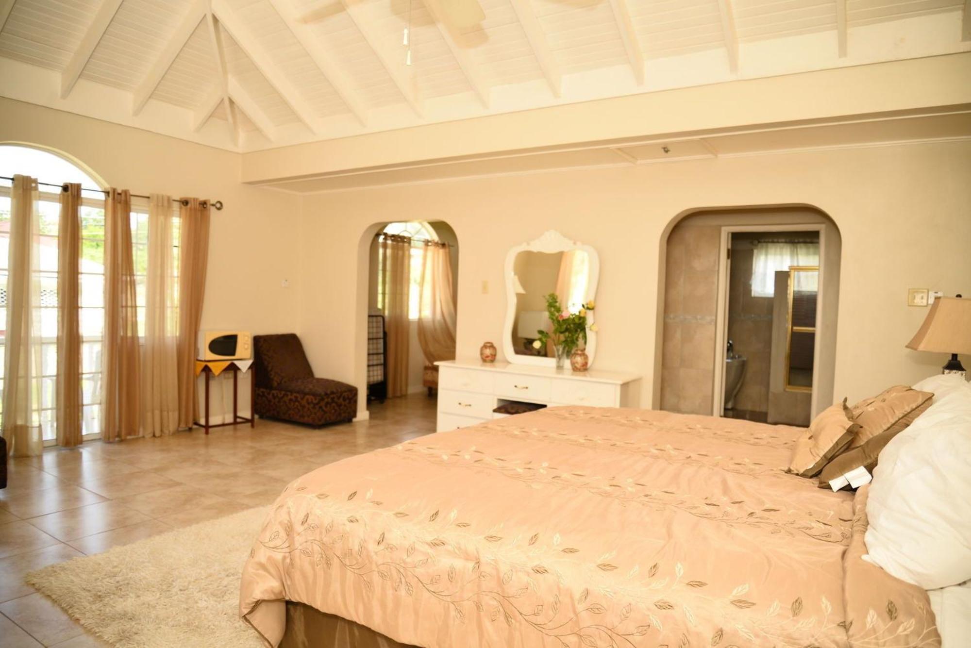Retreat Casa de hóspedes 4*
