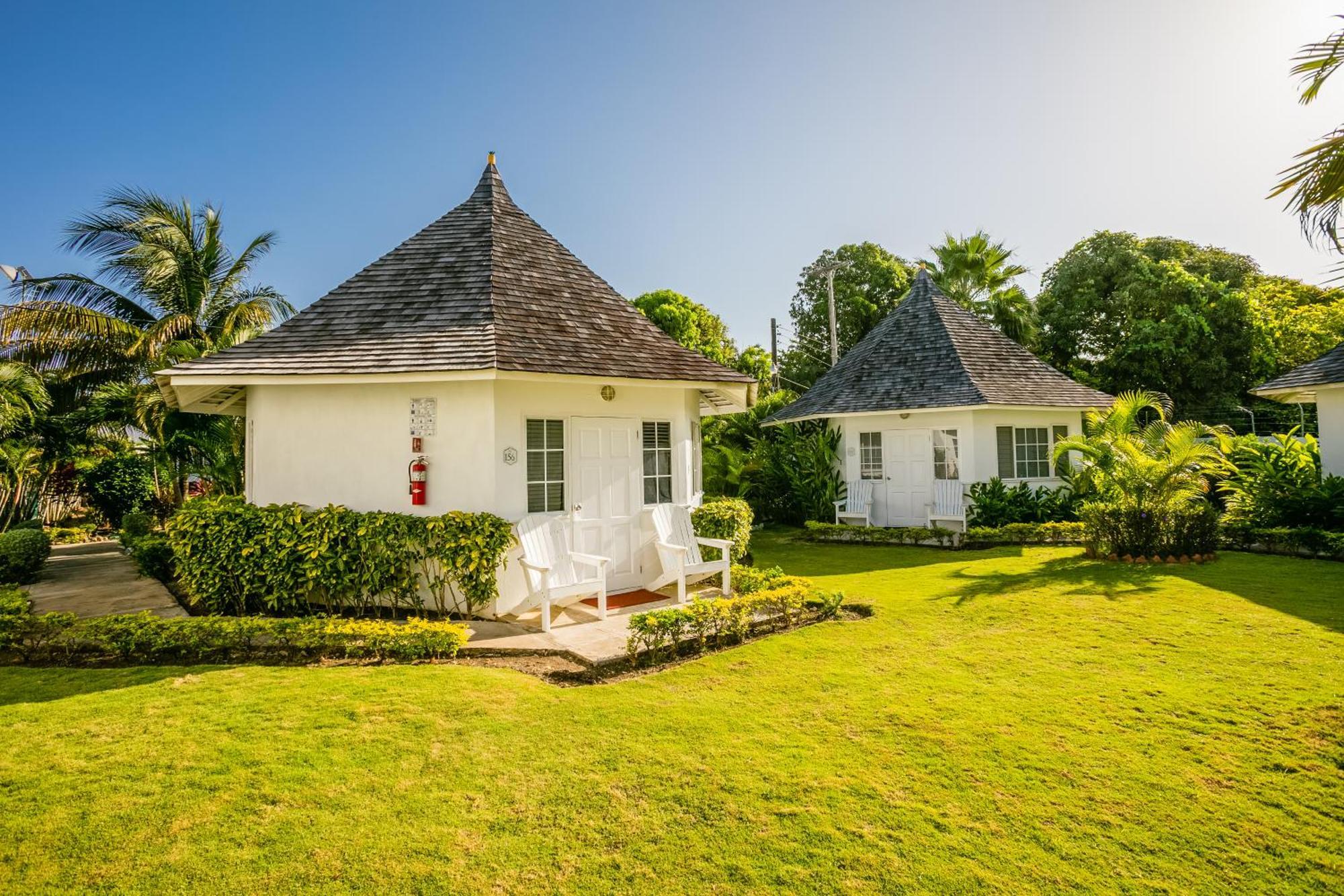 Decameron Club Caribbean Runaway Bay, Ramada 3* Runaway Bay