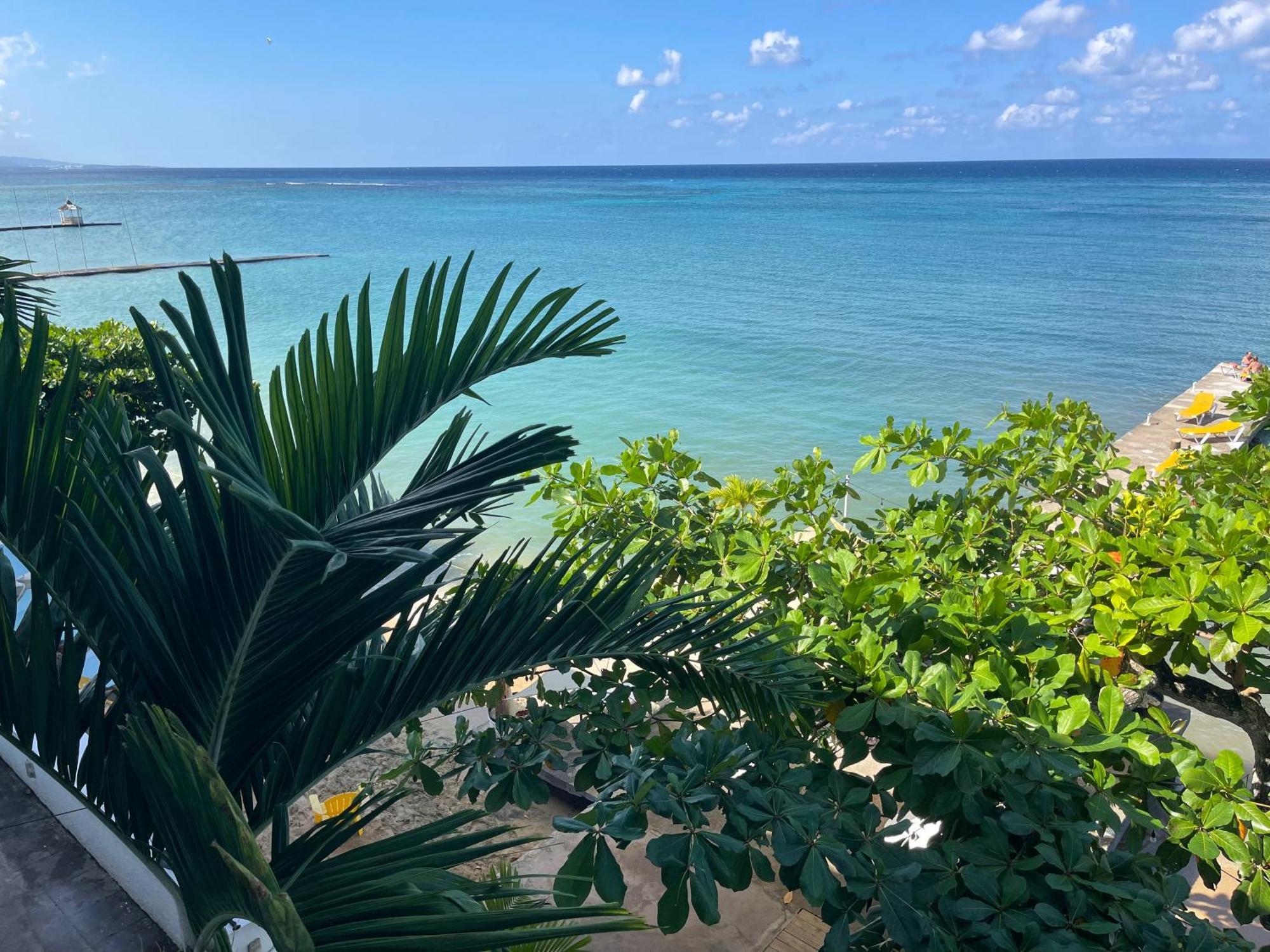 And Tan Ocho Rios