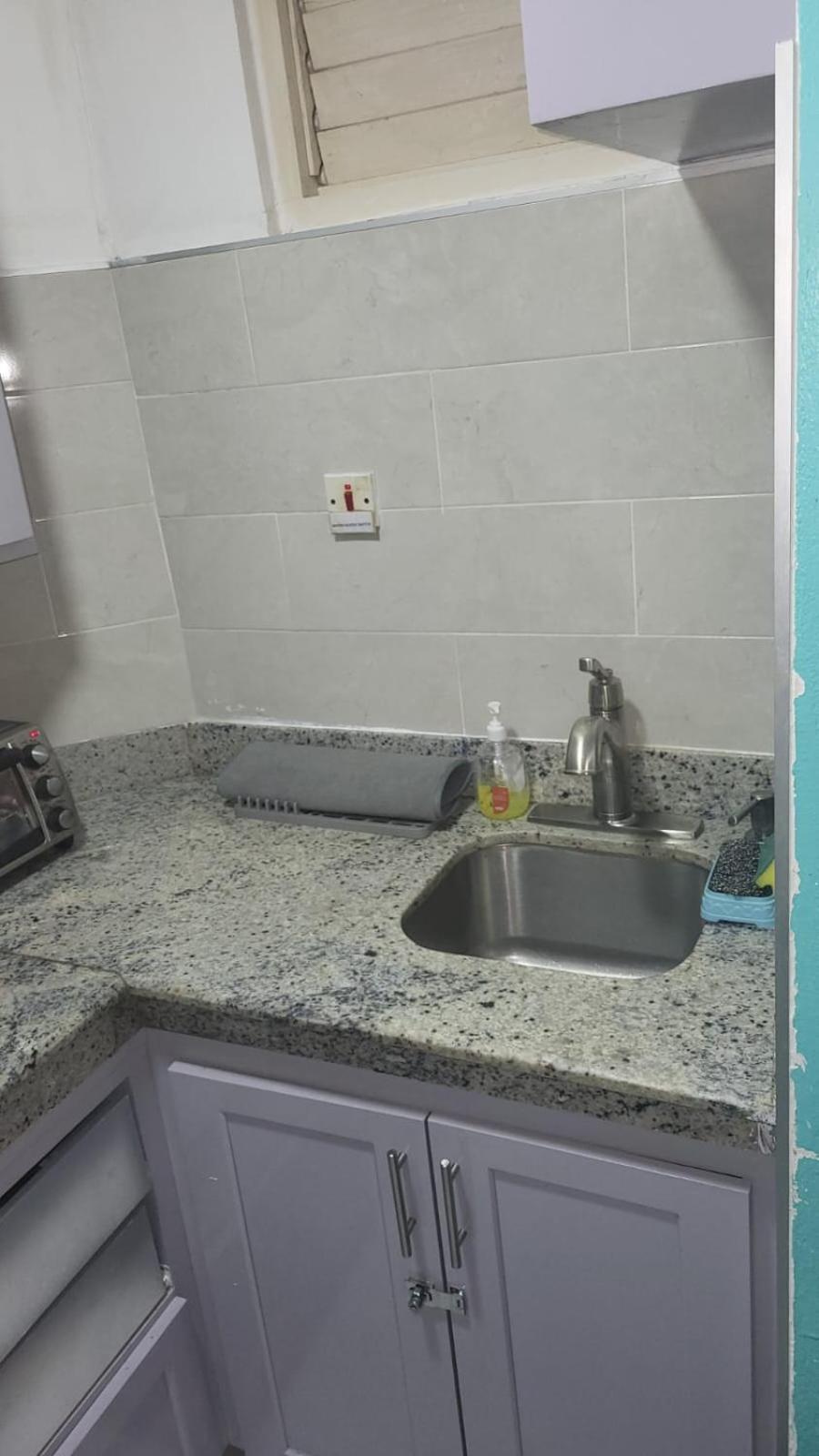 Cool's 1 Bedroom & Garden View