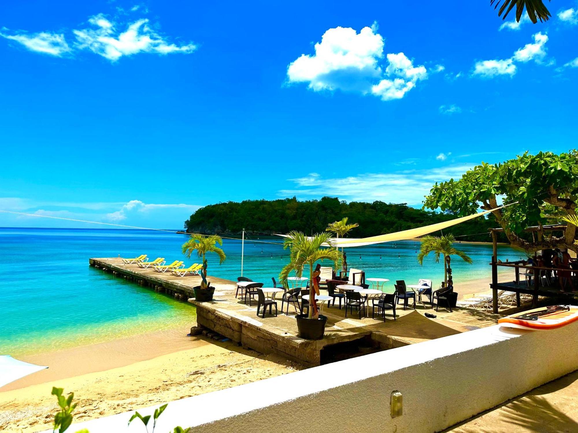 And Tan Hotel