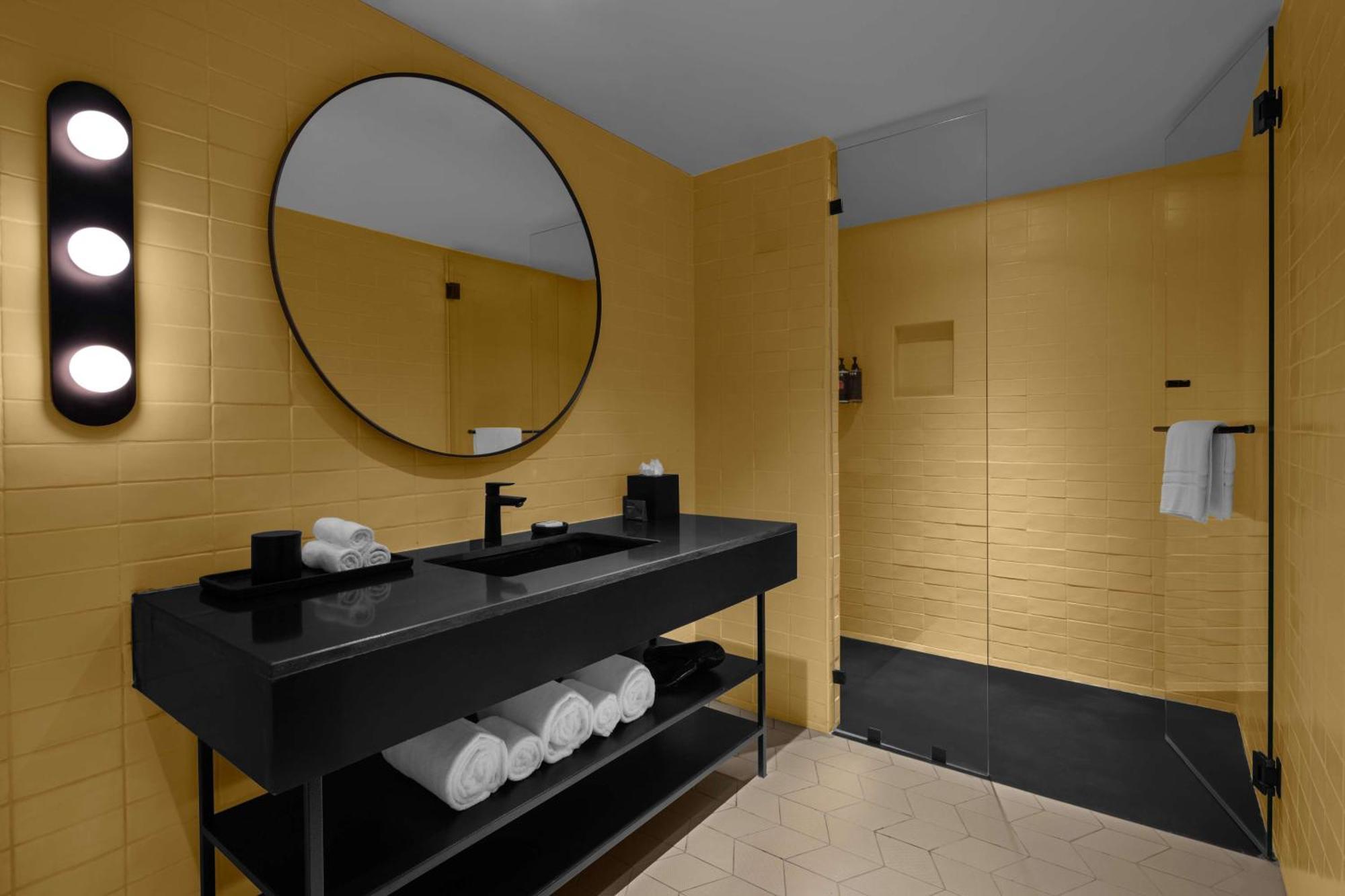 Hotel Rok Tapestry Collection By Hilton