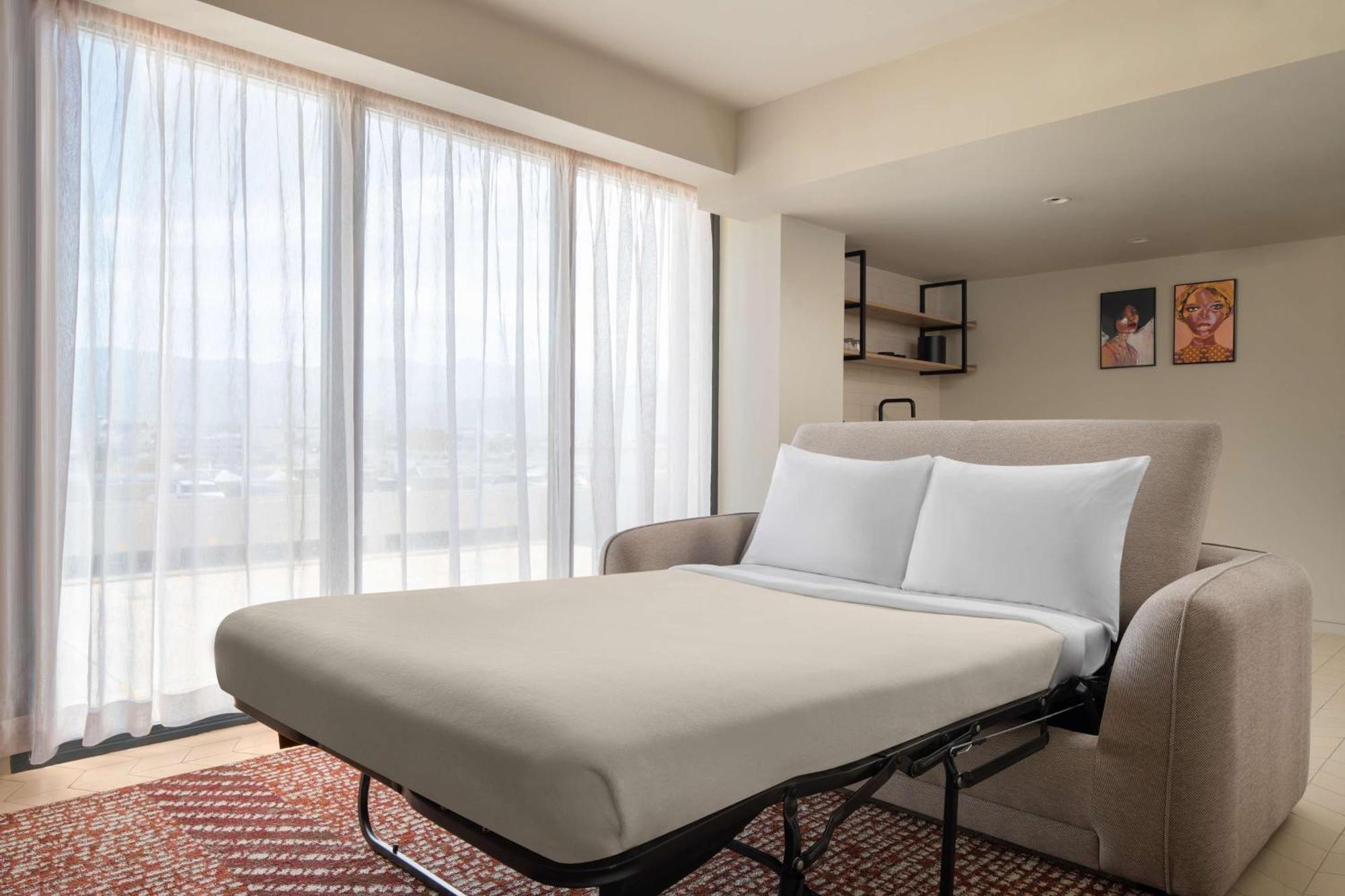 Rok Tapestry Collection By Hilton 4*