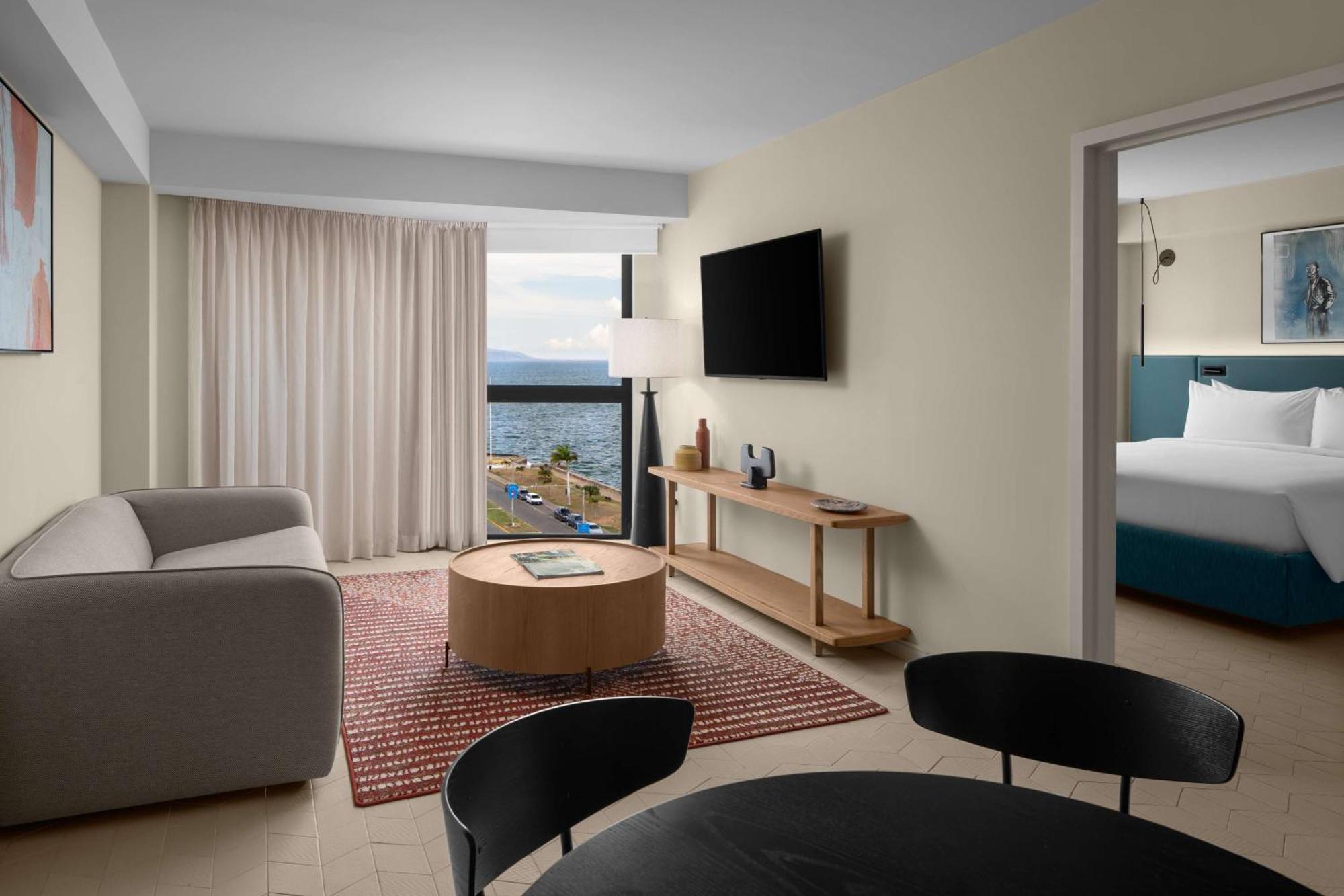 Rok Tapestry Collection By Hilton Hotel 4*