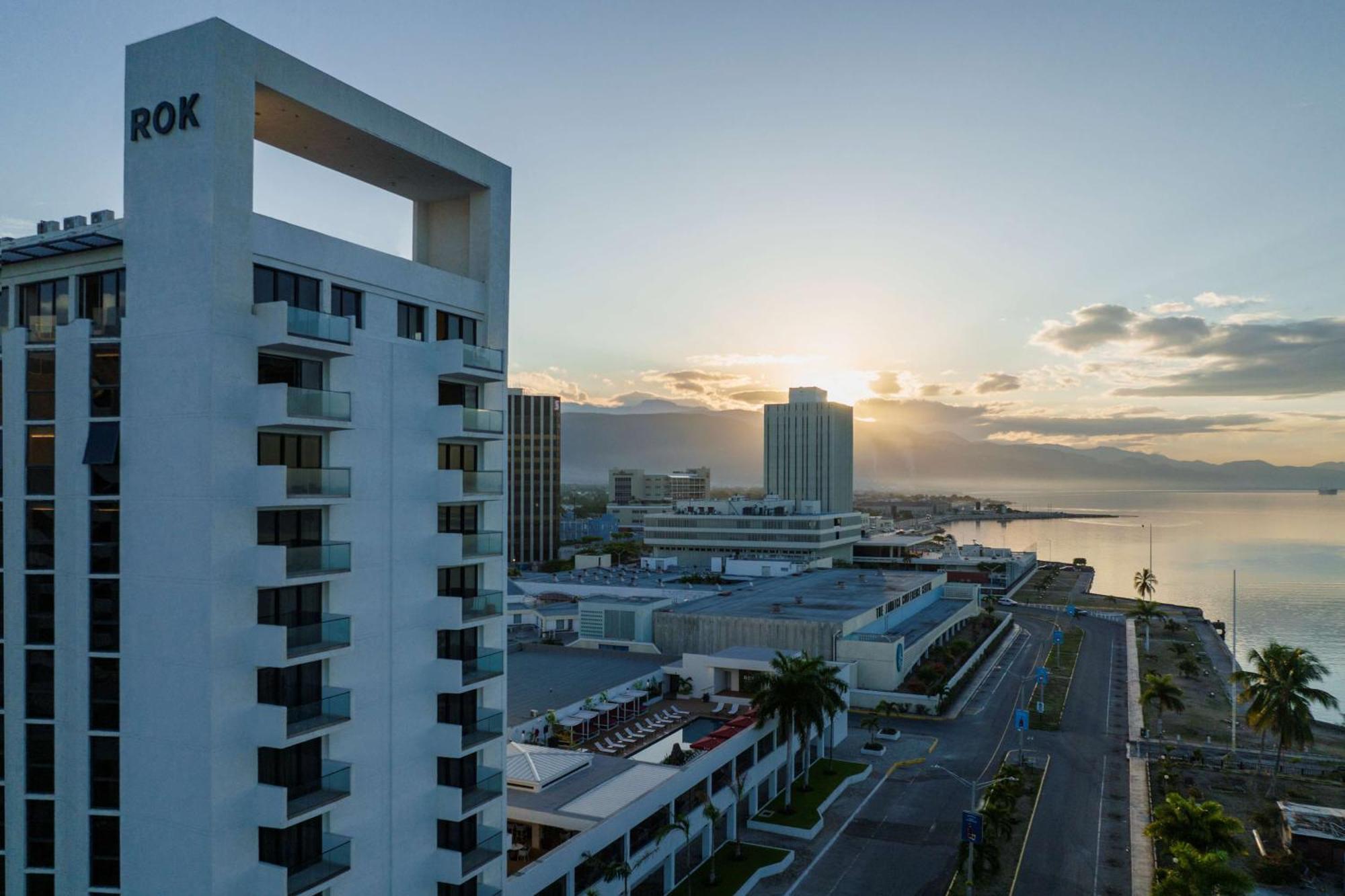 Hotel Rok Tapestry Collection By Hilton 4*