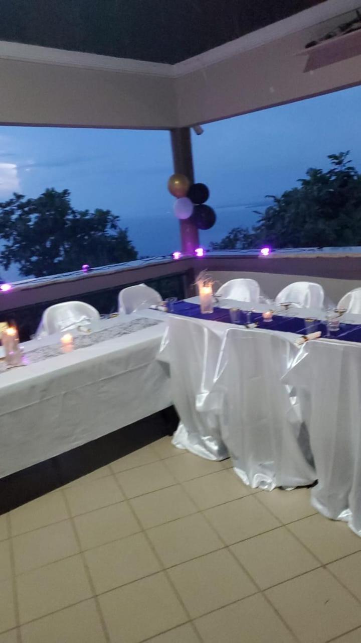 Bed & Breakfast Boutique At Stone Village