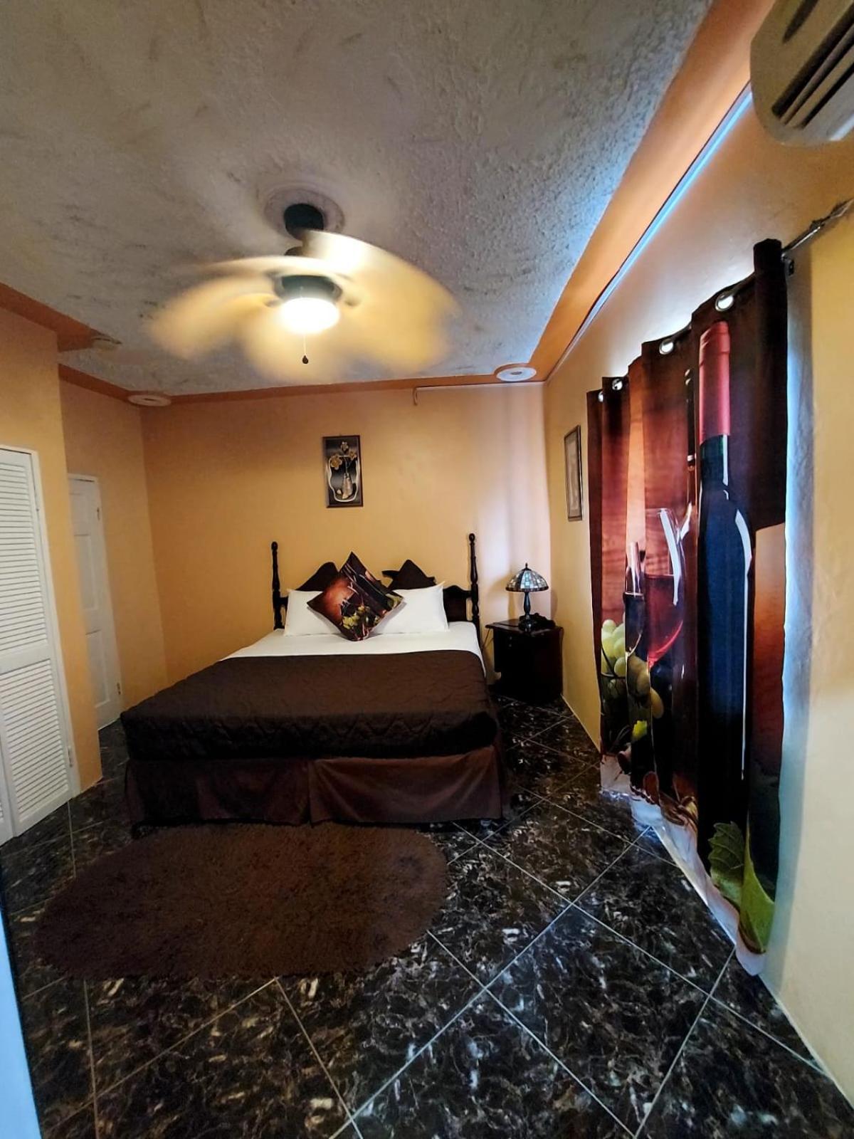 Cas Bed & Breakfast Corral Spring