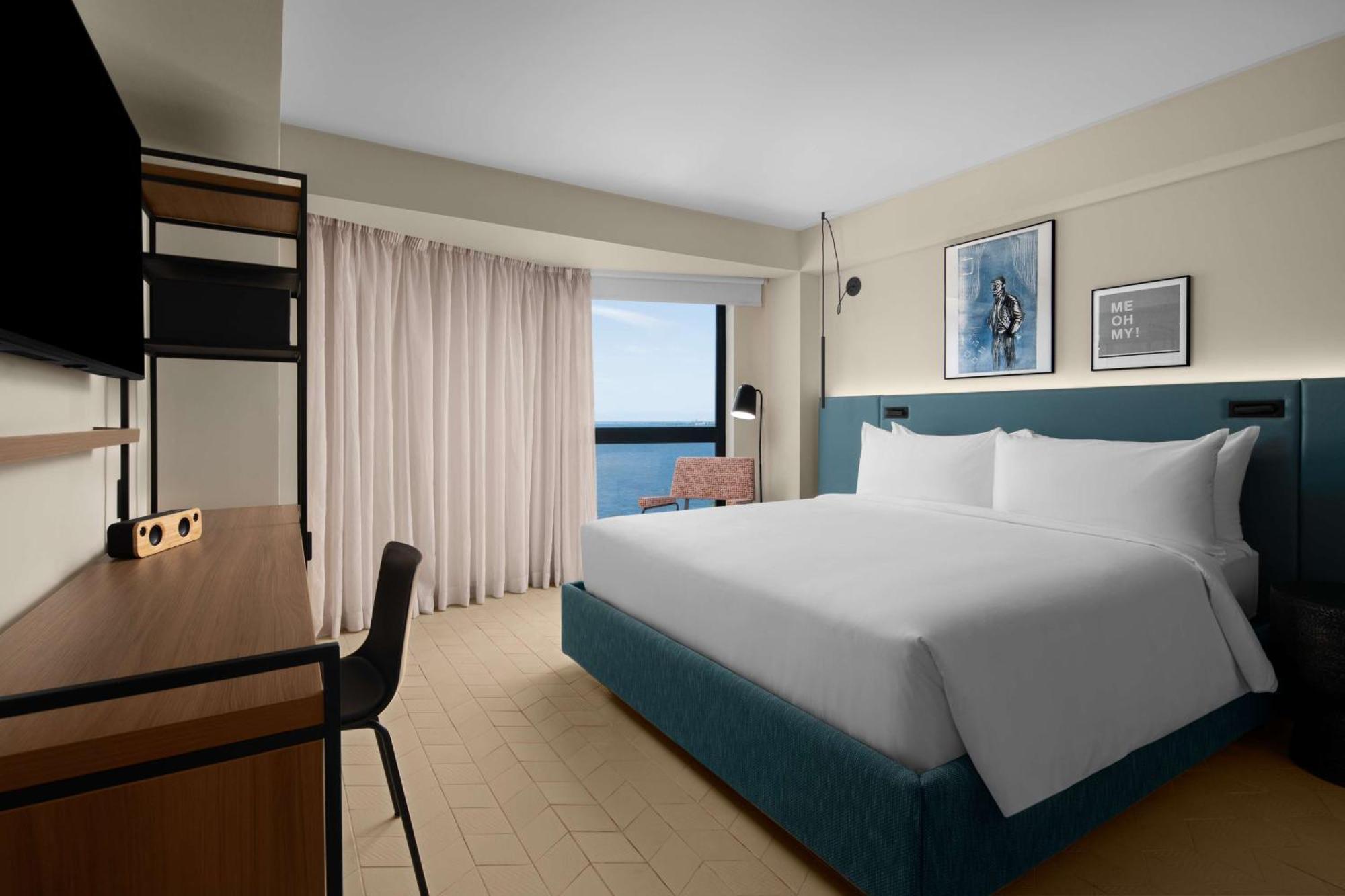 Rok Tapestry Collection By Hilton 4* Kingston