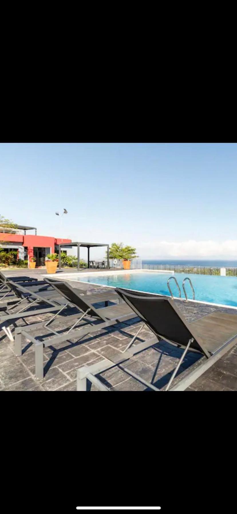 Peaceful Getaway On Hilltop *