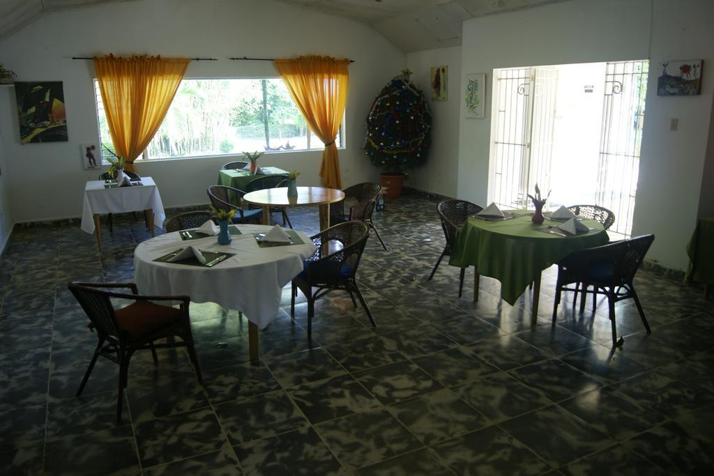 San San Tropez Hotel 3*
