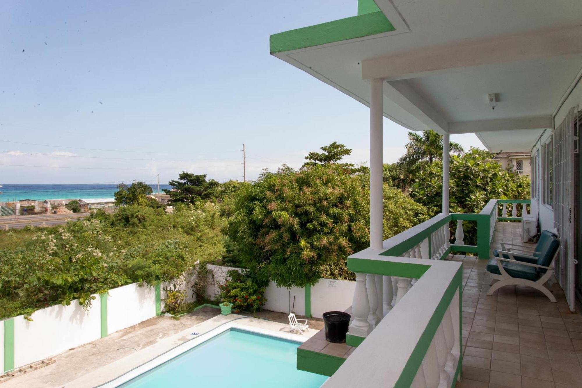 Bed & Breakfast Villa Donna Inn