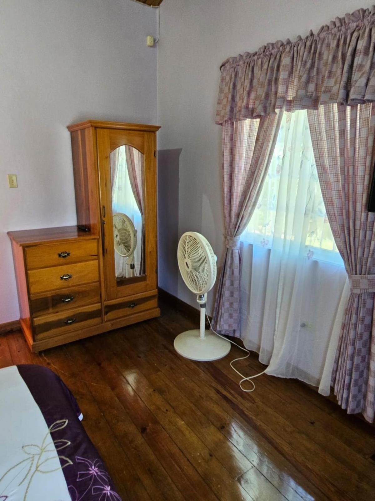 Guest house Dalkeith Greathouse Knockpatrick