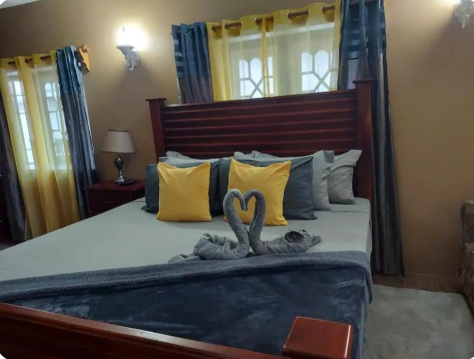 Guest house Cambridge Mi Casa Ur Casa With Pool And Access Runaway Bay