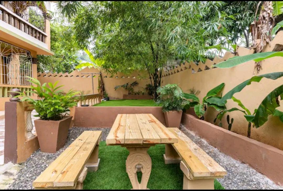 Guest house Cambridge Mi Casa Ur Casa With Pool And Access
